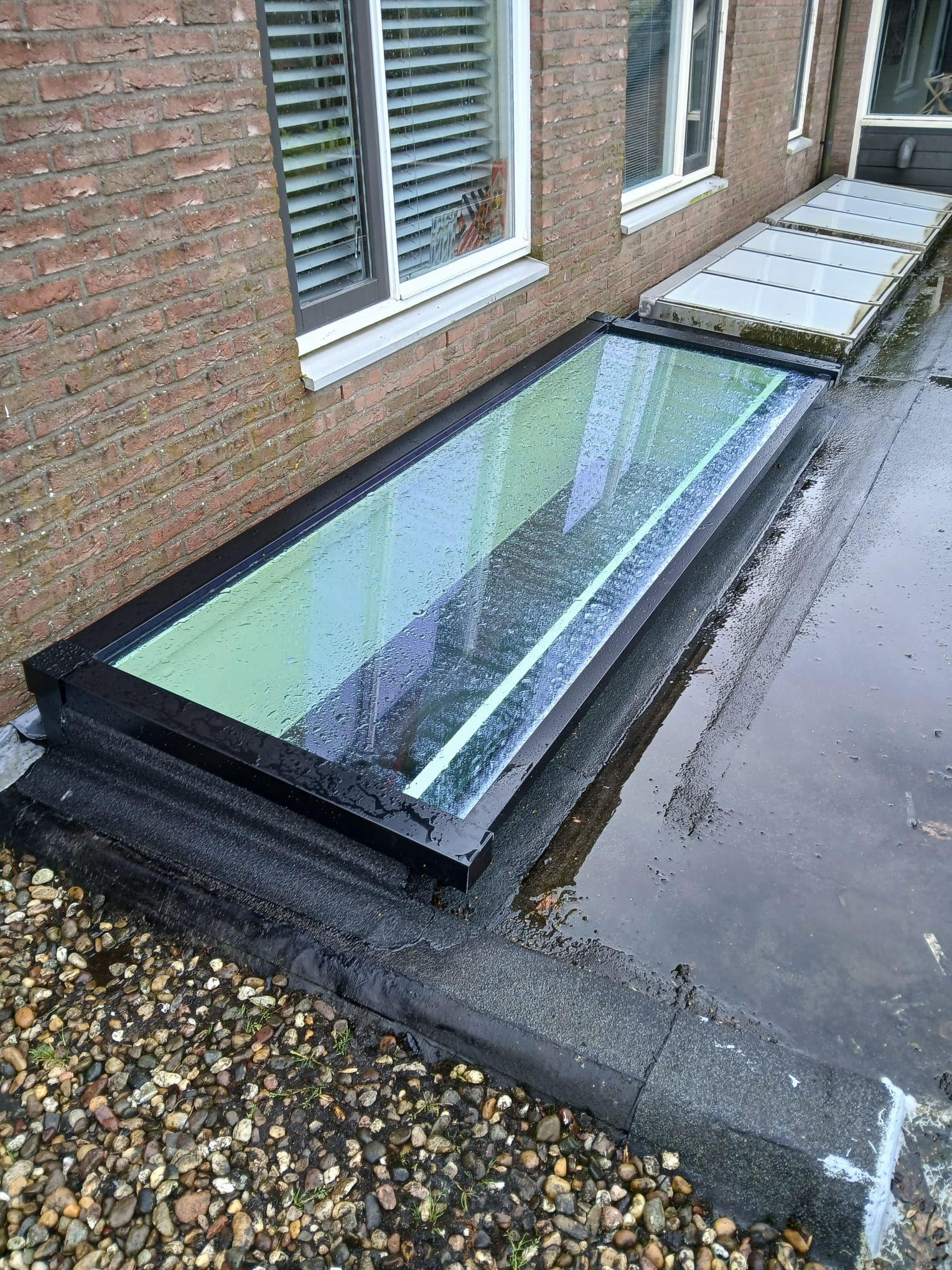 Lessenaar-frameless-3-bij-1