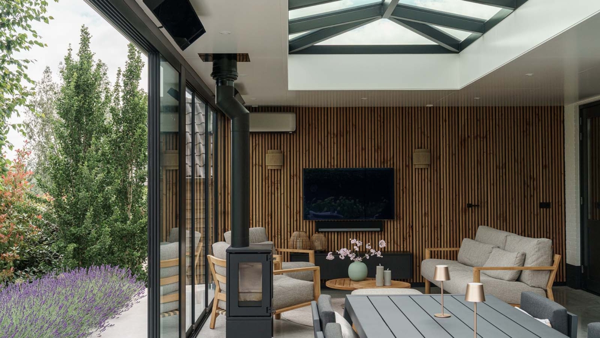 Lichtstraat in tuinkamer