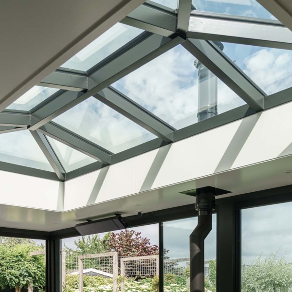 Schilddak in tuinkamer