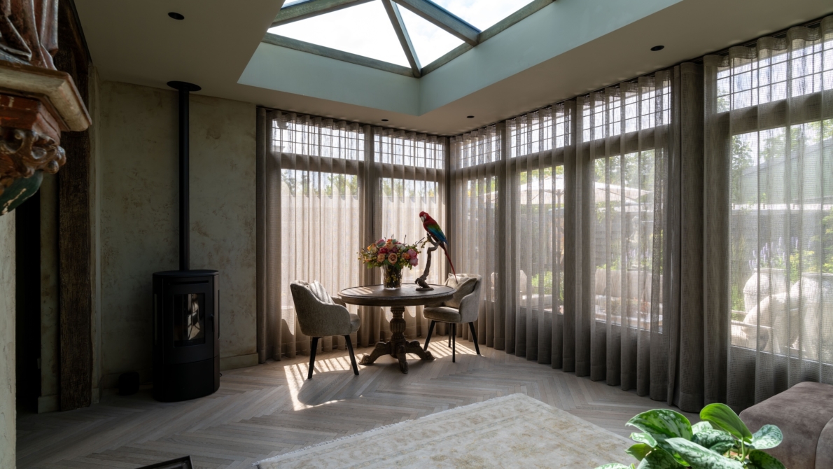 Serre uitbouw met lichtstraat