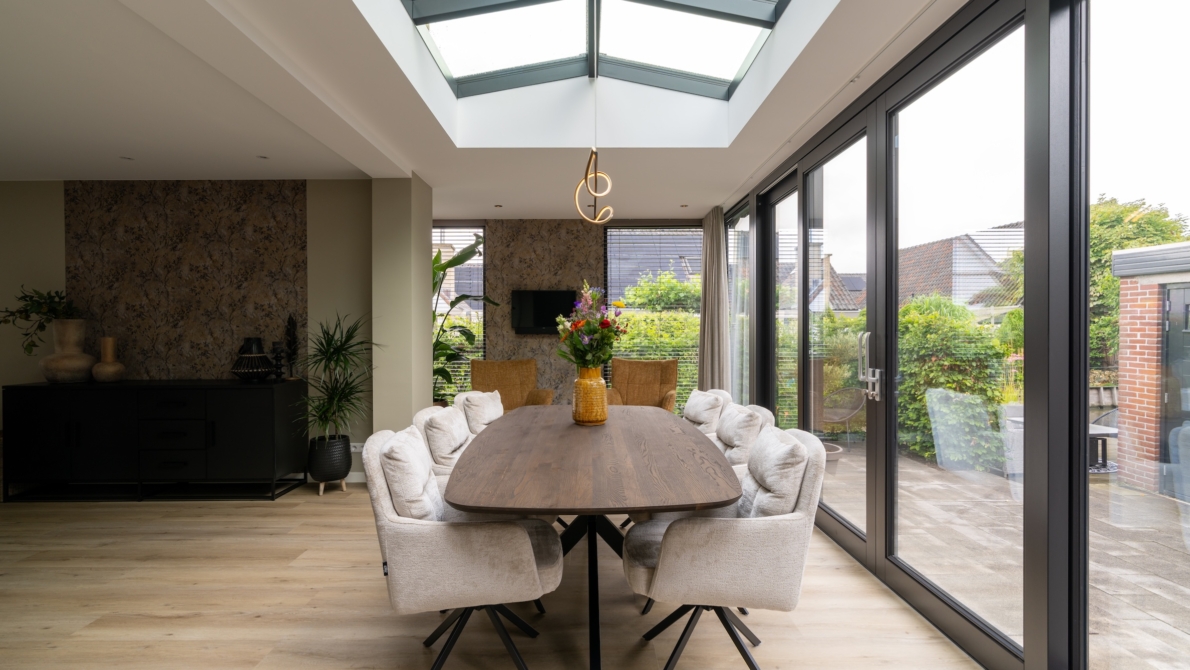 Meer daglicht in de keuken met zadeldak