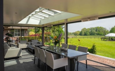 Zadeldak in tuinkamer in Beekbergen