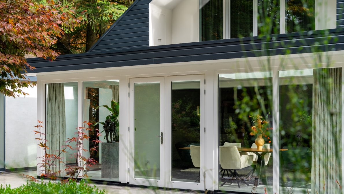 Lichtstraten in plat dak